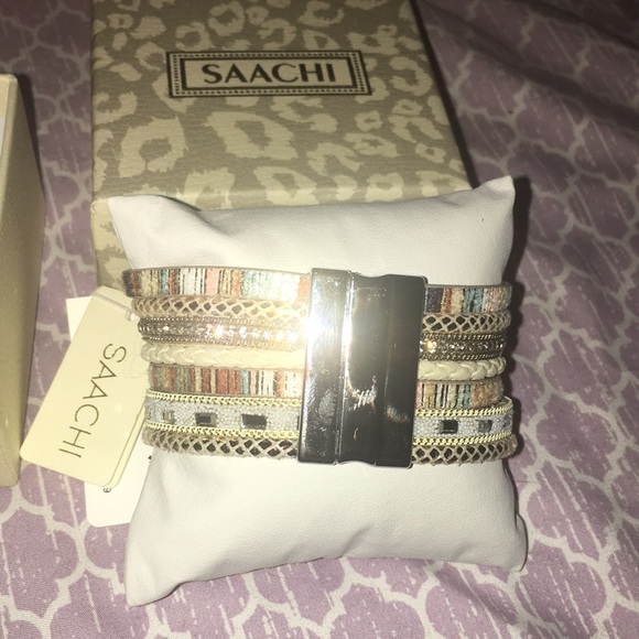SAACHI Genuine leather stacked bracelet with magnetic clasp NEW in box - Picture 3 of 6